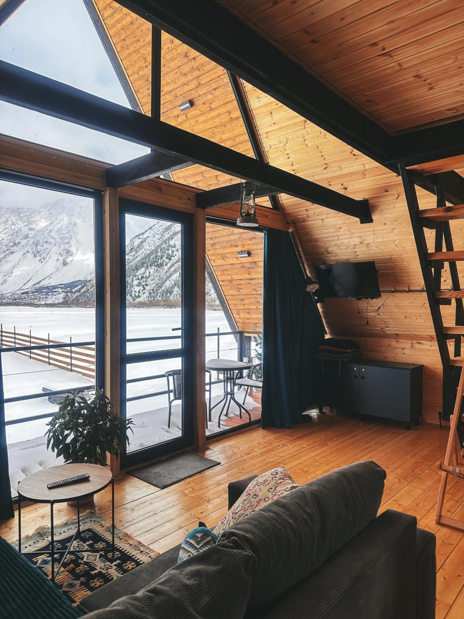 Wildwood Kazbegi Villa Bagian luar foto