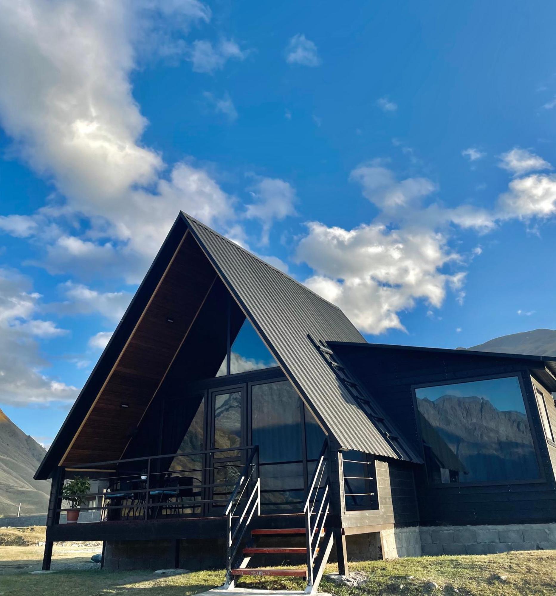 Wildwood Kazbegi Villa Bagian luar foto